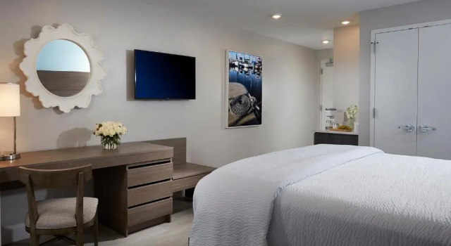 Номер Standard The Pointe Hotel