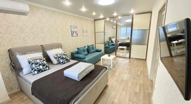 Rental Family Rooms (Рентал Фэмили) на улице Переверткина