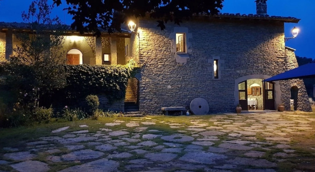 Hotel Boutique Vila Santa Lucia, Book Boutique Hotels in Osona with Parking, Parking