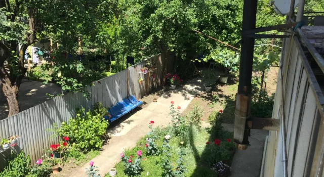 Chveni Ezo, Rezervasyon Otel Ambrolauri otoparklı oteller, Otopark