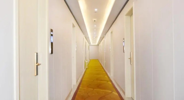 GYA Shanghai West Youyi Road Subway Station Hotel, Varaa Hotelli Baoshan Shanghai