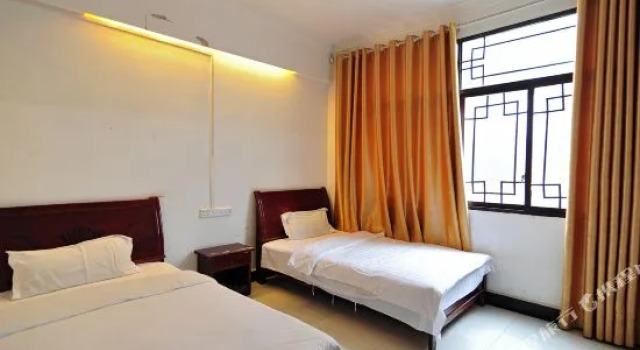Mingcheng Rujia Hotel