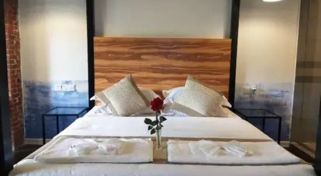 Goose city story, Book Hotel Hoteller i Baise med pool, Swimmingpool