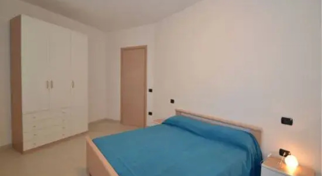 Апартаменты Bright and Modern Apartment