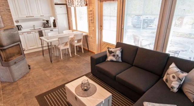 House Arha Äkäslompolo, Buchen Sie Hotel Hotels in Lappland mit Parkplatz, Parkplätze