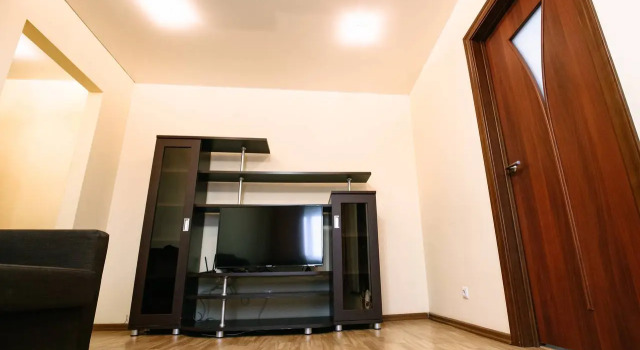 Michurina 15 Chetyrehkomnatnye apartamenty rjadom s KemGU