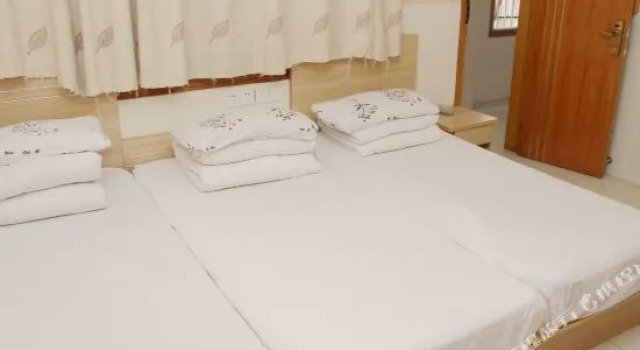 Hubei Road Guest House