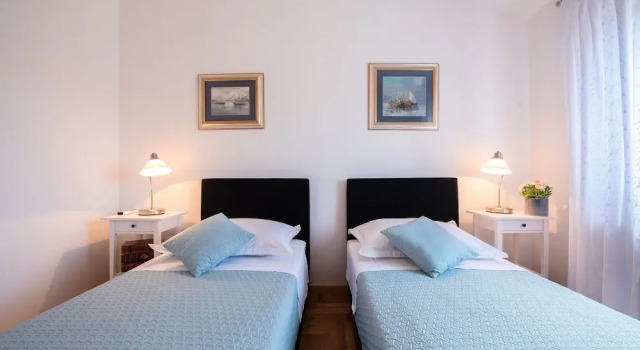 Spacious Chic Residence, Забронировать Апартаменты/квартира Задар Задарская жупания, рядом с Пляж Мали Милни
