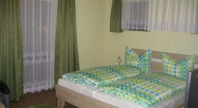 Номер Standard Pension Reiche