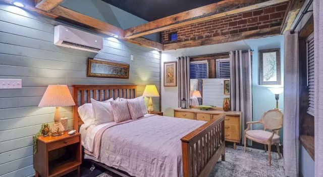 Stylish Retro Stay, Columbia House Unit D 1 Bedroom Apts, Buchen Sie Ferienwohnung Somerset Kentucky