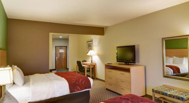 Четырёхместный люкс Comfort Suites Lindale - Tyler North