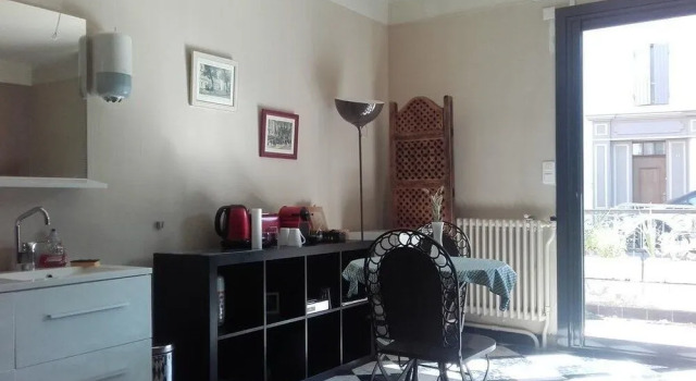 Chambre Dhtes Saint Remoise, Забронировать Отель Отели Сен-Реми-де-Прованса с парковкой, рядом с Bob Appleman's Sculptures, Парковка