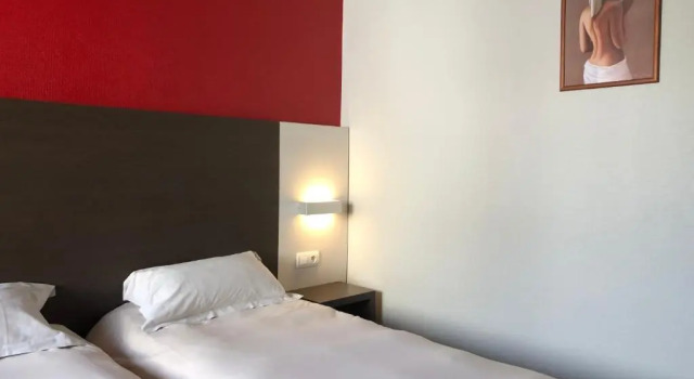 Двухместный номер Standard Hotel La Hourquie Café