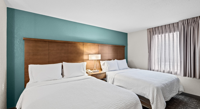 Staybridge Suites - Calgary Airport, Book Hotel Hoteller i Calgary med pool, Swimmingpool