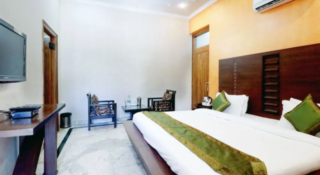 Treebo Star Guest House, Réserver Maison d'hôtes Hôtels SPA à Panchkula, SPA
