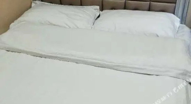 Haitianlou Hotel, Prenota Hotel Qinghemen Cina