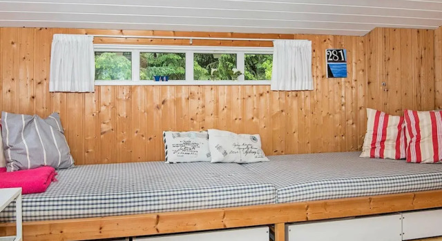 Gorgeous Holiday Home in Ebeltoft With Roofed Terrace, Забронировать Отель Эбельтофт 