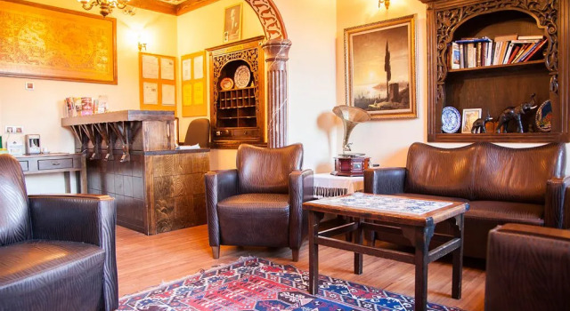 Cem Sultan Hotel, Забронировать Отель Отели Стамбула с парковкой, рядом с Мечеть Малая Айя-София, Парковка