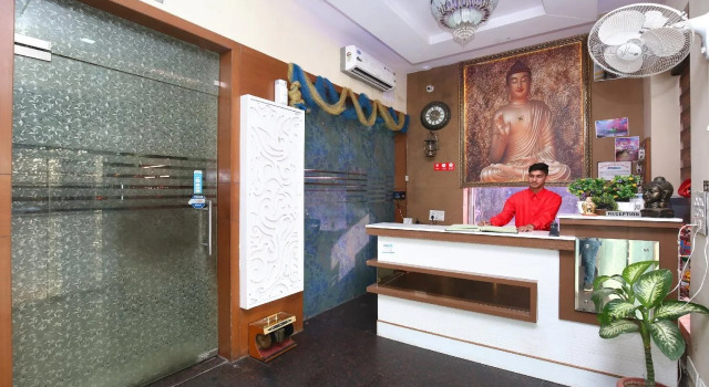 Hotel GST Grand Plaza, Book Hotel Kūrāli Punjab