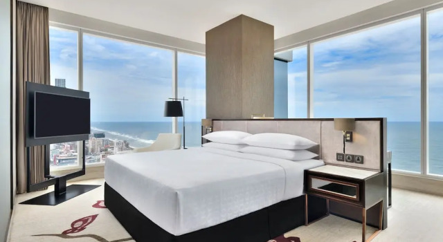 Двухместный номер Premier с видом на океан Sheraton Colombo Hotel