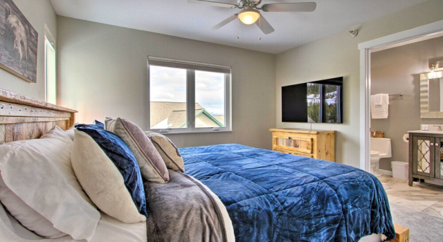Апартаменты Cozy Montana Condo w/ Walk to Big Sky Resort!