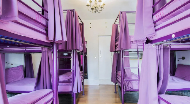 Кровать в общем номере (мужской номер) Safestay York Micklegate