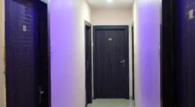 Hotel Utsav Plaza, Prenota Hotel Calcutta 