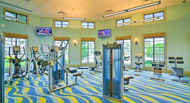 Апартаменты Davenport Resort Home < 10 Mi to Disney!