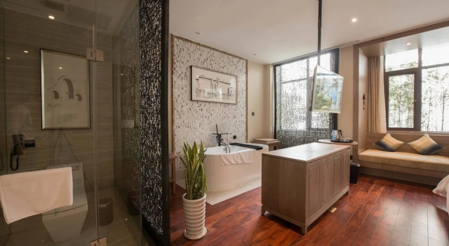 Номер Executive ChangShu IT Hotel