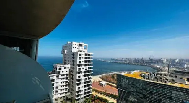 Marina Casablanca sea view 1 bedroom 12th floor, Rezervasyon Otel Doukkala-Abda otoparklı oteller, Otopark