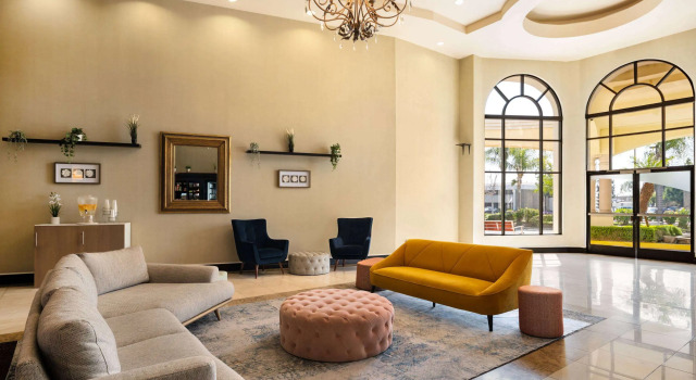 Hotel Marguerite Anaheim/Garden Grove, Trademark Collection by Wyndham