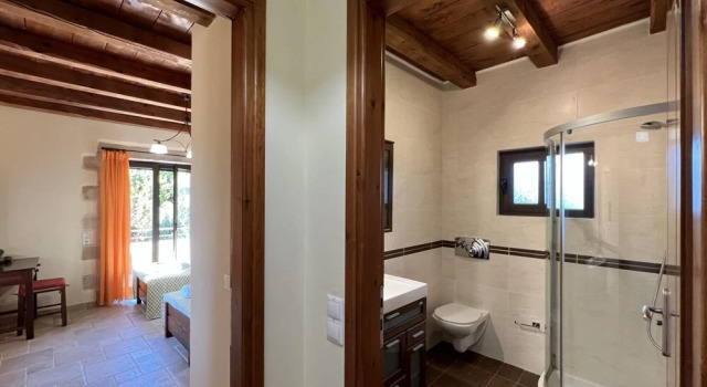Вилла Villa Zara in Plaka With 3 Bedrooms and 3 Bathrooms