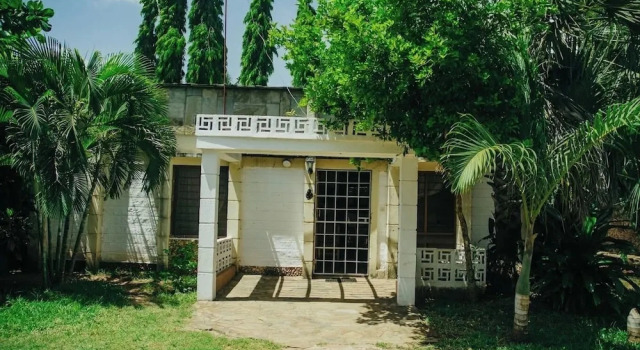 The Darad House Diani, Book Vacation Home Diani Beach 