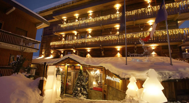 Snow Lodge Hotel Courchevel 1850, Забронировать Отель Куршевель Три Долины