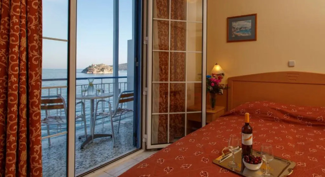 Двухместный номер Standard с видом на море Hotel Tolo
