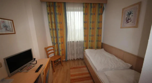 Одноместный номер Standard Hotel Kleinmünchen