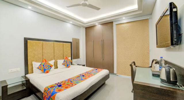 Номер Deluxe FabHotel Exotica