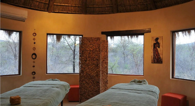 Tau Game Lodge, Reservar Casa de férias Madikwe Game Reserve North West