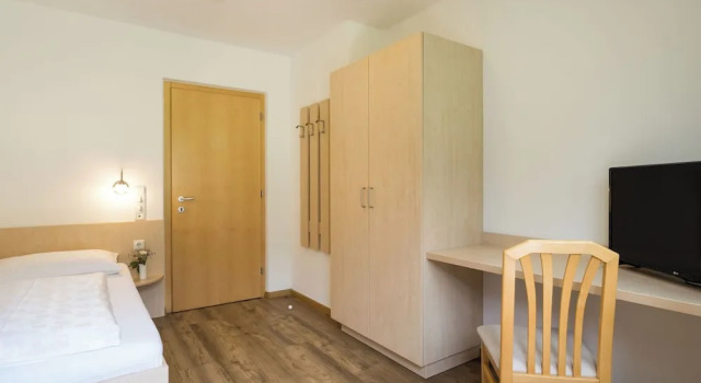 Одноместный номер Standard с балконом B&B Garni Schorneck