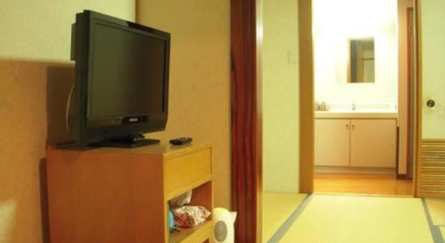 Maruni Ryokan, Boek Hotel Hakuba 
