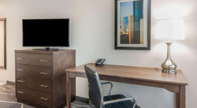 La Quinta Inn and Suites by Wyndham Houston Spring South, Réserver Hôtel Spring Texas Gulf Coast