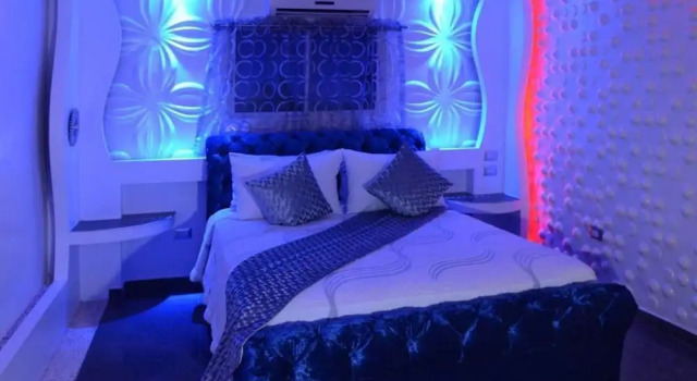 Вилла Luxury 14 Bedroom Villa Walking to Clubs/beaches!