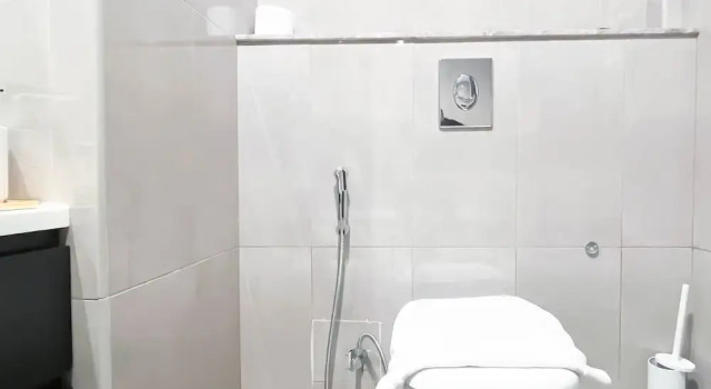 Апартаменты Luxury 2BR in Merano Tower Stunning City Views