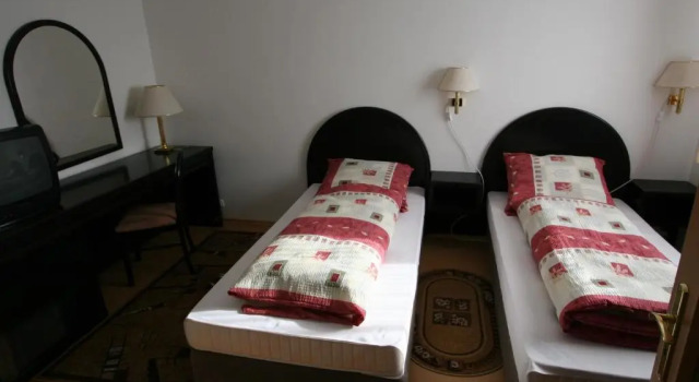 Penzion Valentina, Rezervovat Hotel Hotely v Prešovský kraj s parkováním, Parkování
