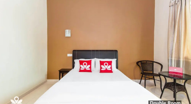 ZEN Rooms Four F Motel, Rezerwuj Motel Pantai Cenang 