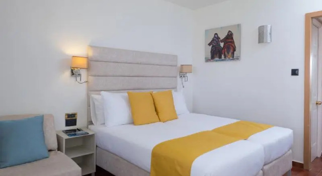 Habitación doble Estándar con balcón y con vista al jardín Americana Eilat Hotel