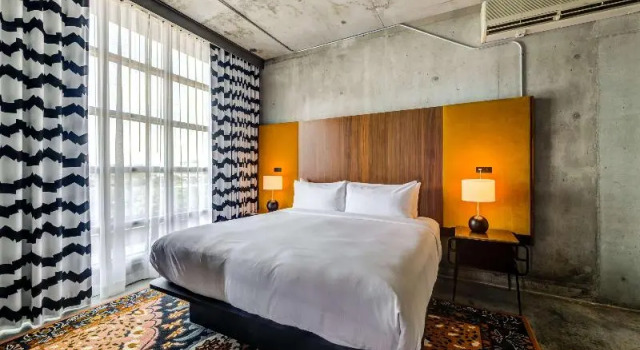Двухместный люкс NYLO Las Colinas Hotel, Tapestry Collection by Hilton