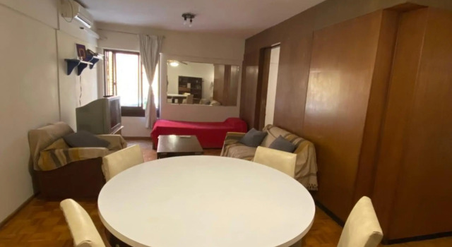 Departamento 4 a 150 metros Avenida San Martín Mendoza - cochera opcional, Забронировать Отель Отели Мендосы с парковкой, рядом с Civic Square, Парковка