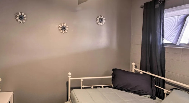 Centrally Located Gem With Laughlin Strip Views!, Book Hotel Hoteller i Laughlin med parkering, nær Laughlin Event Center, Parkering