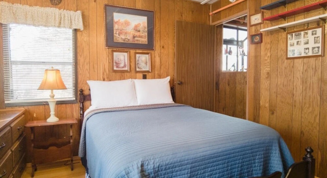 Casa Grammy 2 Bedroom Home, Book Hotel Forsyth USA